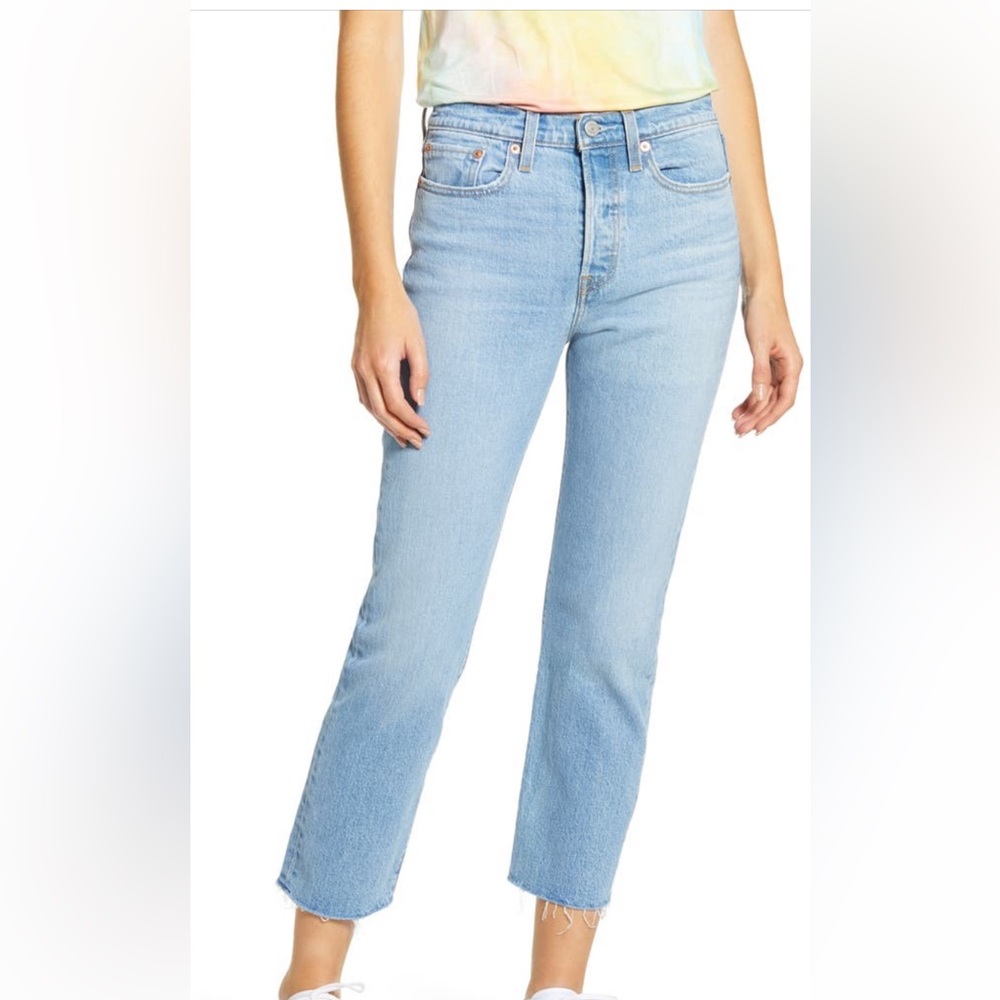 EUC Levi’s Wedgie Straight jeans, Size 27